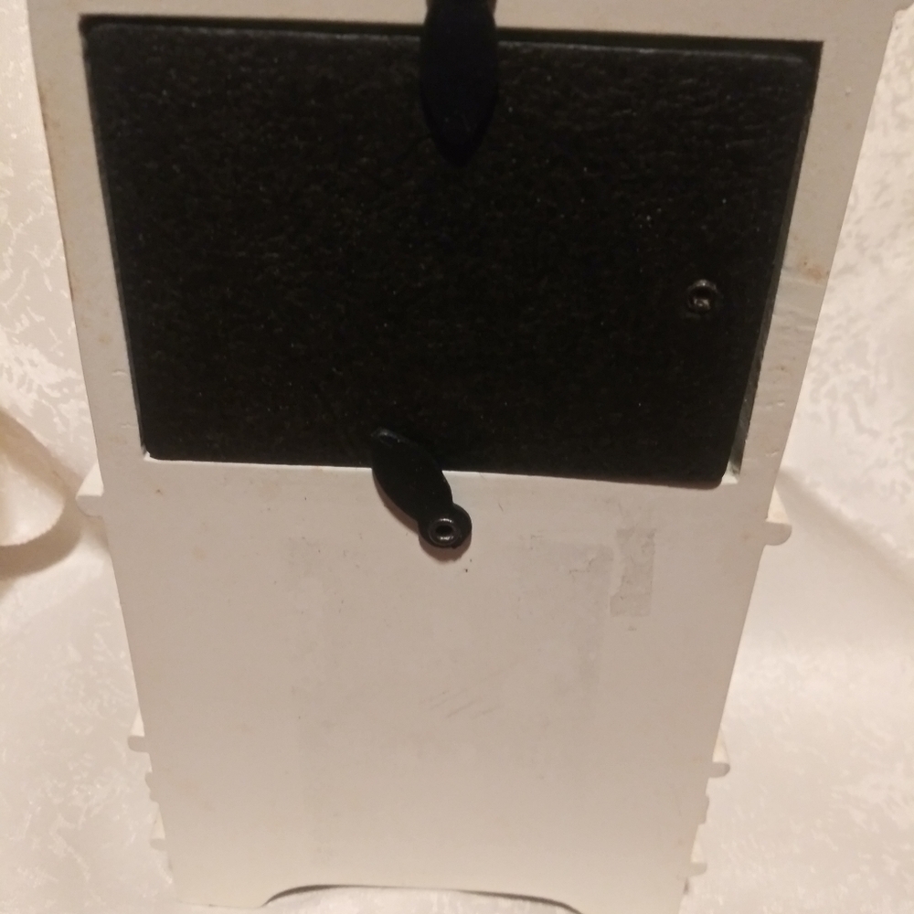 Hallmark Mini Chest Calendar w/ Photo Option - Picture 5 of 8